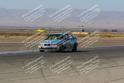 media/Oct-01-2022-24 Hours of Lemons (Sat) [[0fb1f7cfb1]]/10am (Front Straight)/